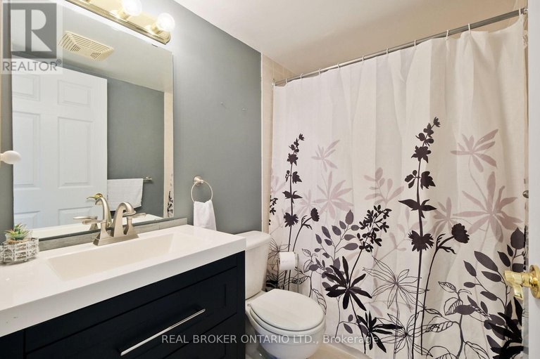 28807968/306-429-somerset-street-w/ottawa-centre/ottawa/ontario/K2P2P5_26