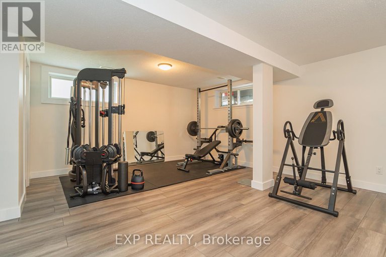 28394255/1091-rocky-harbour-crescent/riverside-southgloucester-glen/ottawa/ontario/K1V1V4_42