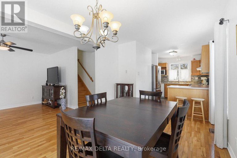 29445828/301-bonavista-street/town-of-rockland/clarence-rockland/ontario/K4K1N8_24