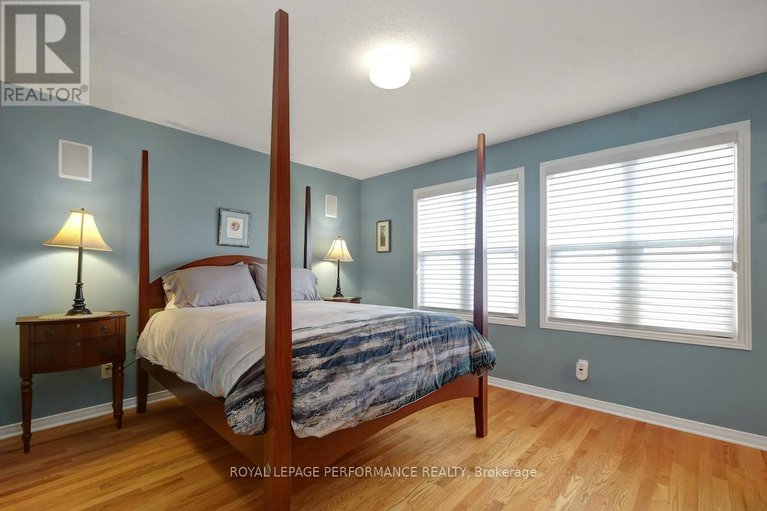 29081363/169-arcola-private/overbrookcastle-heights/ottawa/ontario/K1K4W9_29