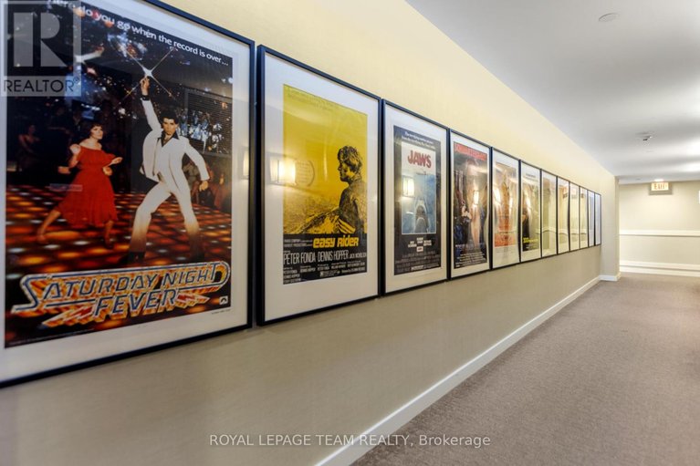 29639805/1506-111-champagne-avenue-s/west-centre-town/ottawa/ontario/K1S5V3_29