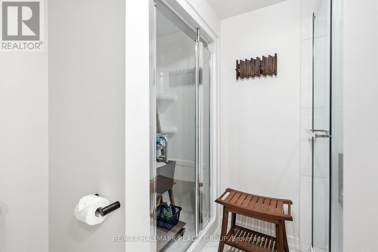 29544929/408-99-st-moritz-trail/embrun/russell/ontario/K0A1W0_21