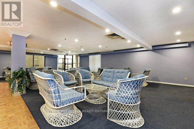 29192842/303-1500-riverside-drive/riverview-park/ottawa/ontario/K1G4J4_37