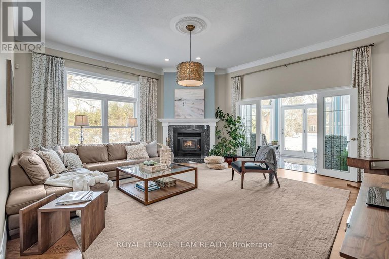 28078826/1345-potter-drive/manotick-village-manotick-estates/ottawa/ontario/K4M1C6_9