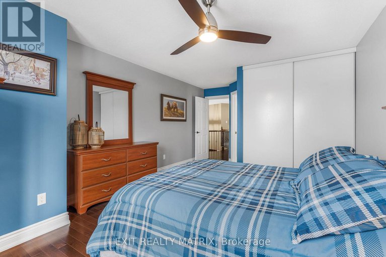 29122588/414-fairlakes-way/avalon-east/ottawa/ontario/K4A0L1_25