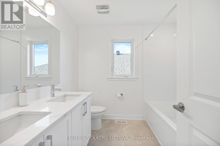 29556815/779-ovation-grove/leitrim/ottawa/ontario/K1T0X6_29