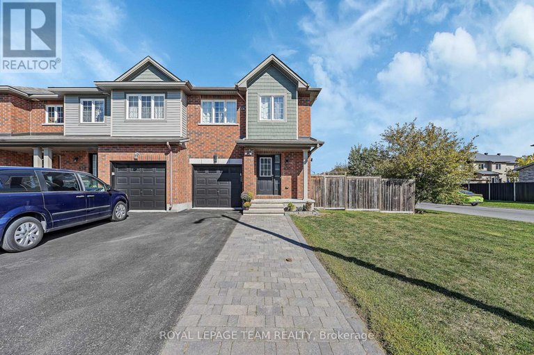 28967262/430-haresfield-court/riverside-southgloucester-glen/ottawa/ontario/K4M0B6_2