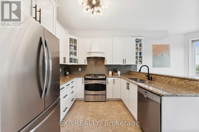 28430493/6925-mary-anne-drive/greely/ottawa/ontario/K4P0C1_7