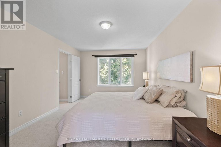 28826305/37-wilderness-way/stittsville-north/ottawa/ontario/K2S2E2_20