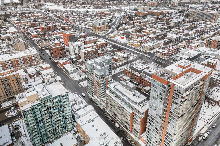 28302744/180-york-street/lower-townbyward-market/ottawa/ontario/K1N1J6_24