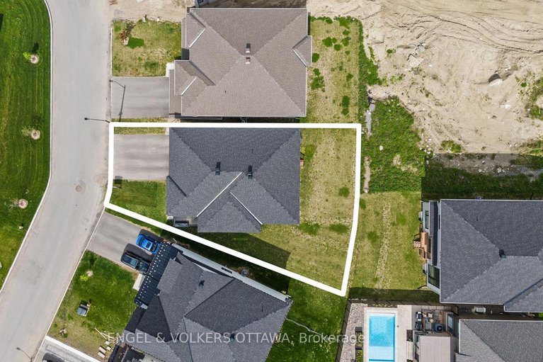 28867906/117-orchestra-way/riverside-southgloucester-glen/ottawa/ontario/K4M0R5_39