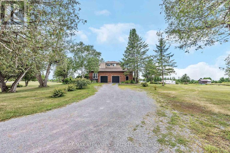 28655117/101-carterfarm-crescent/huntley-ward-south-west/ottawa/ontario/K0A1L0_31