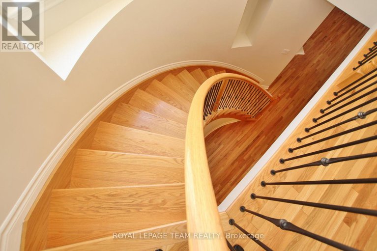 29359031/1032-marconi-avenue/morgans-grantsouth-march/ottawa/ontario/K2W0C8_16