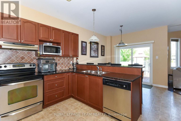 28834448/3101-strandherd-drive-suite-4/ottawa/ontario/K2G4R9_15