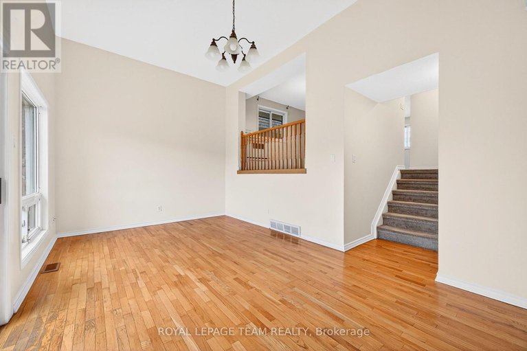 29127398/2-13-bertona-street/manordale/ottawa/ontario/K2G0W2_12