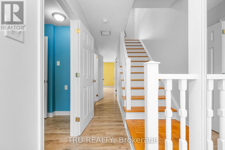 28925515/715-mooneys-bay-place/mooneys-bayriverside-park/ottawa/ontario/K1V8W4_5