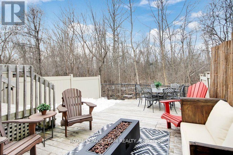 29688479/19-fieldberry-private/stonebridge/ottawa/ontario/K2J5E7_42