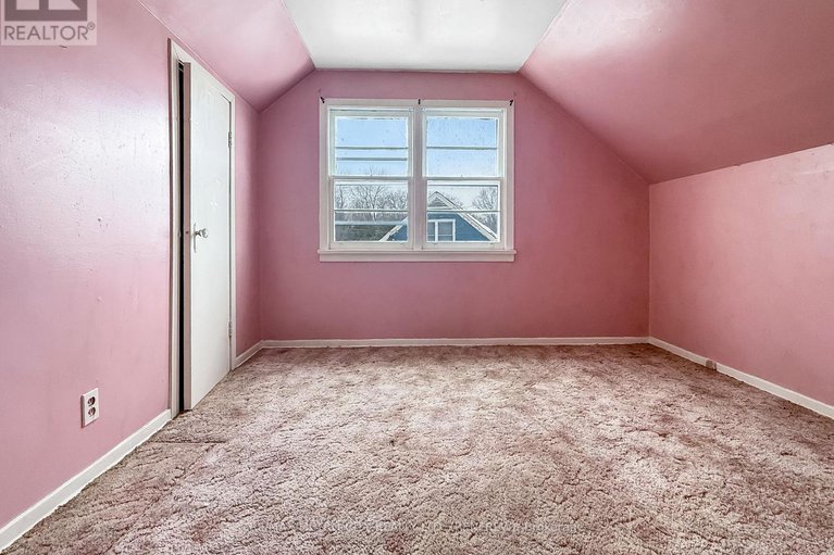 29385767/160-francis-street/renfrew/renfrew/ontario/K7V1C4_11