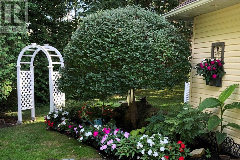 29659474/951-golf-club-road/champlain-twp/champlain/ontario/K6A2R2_46