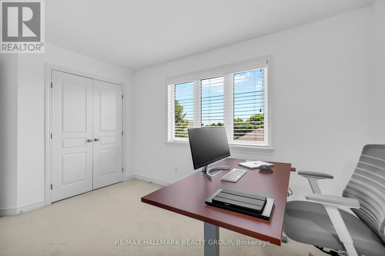 28526274/451-landswood-way/stittsville-south/ottawa/ontario/K2S0A4_33