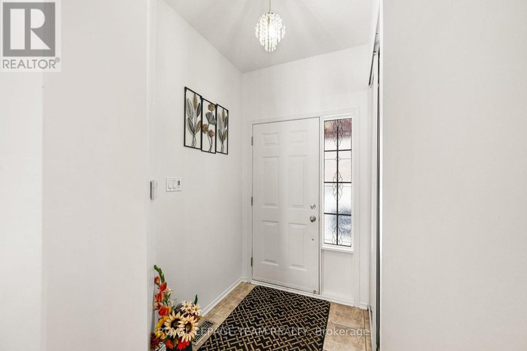 29269235/18-oakham-ridge-n/morgans-grantsouth-march/ottawa/ontario/K2K3B3_4