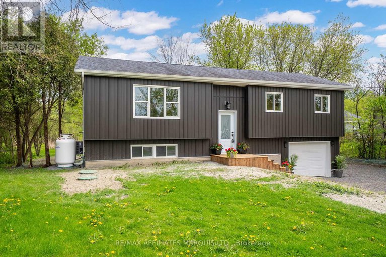 28328340/18222-patrick-street/south-glengarry-charlottenburgh-twp/south-glengarry/ontario/K0C2J0_5