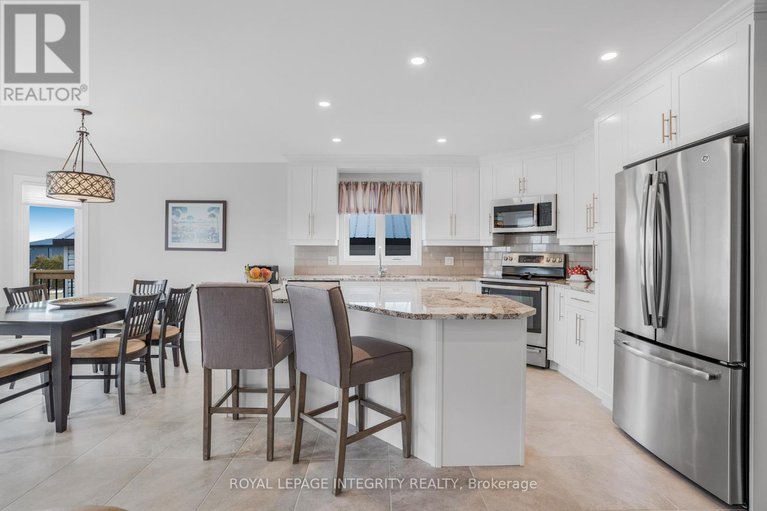 29318254/251-rue-des-violettes-street/clarencerockland-twp/clarence-rockland/ontario/K0A2A0_9