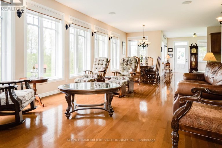 28793859/18668-concession-2-road/north-glengarry-kenyon-twp/north-glengarry/ontario/K0C1B0_15