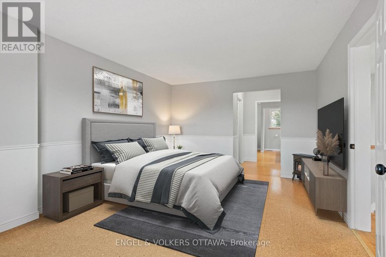 29015610/4720-whispering-willow-drive/sarsfieldbearbrook/ottawa/ontario/K4B1J1_20