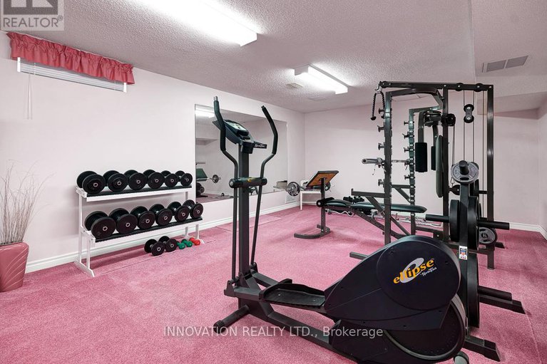 28455723/35-summerwind-crescent/barrhaven-east/ottawa/ontario/K2G6G5_32