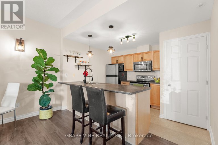 28628739/d-165-crestway-drive/barrhaven-east/ottawa/ontario/K2G7C8_12