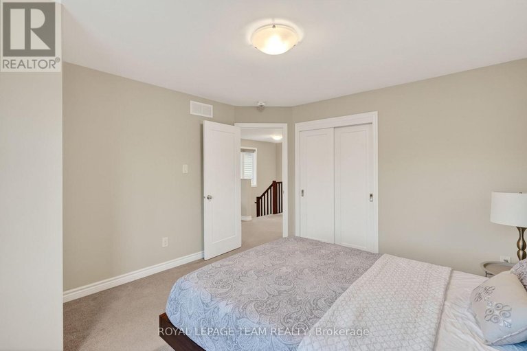 29591356/216-helen-rapp-way/blossom-parkkemp-parkfindlay-creek/ottawa/ontario/K1T0P6_32