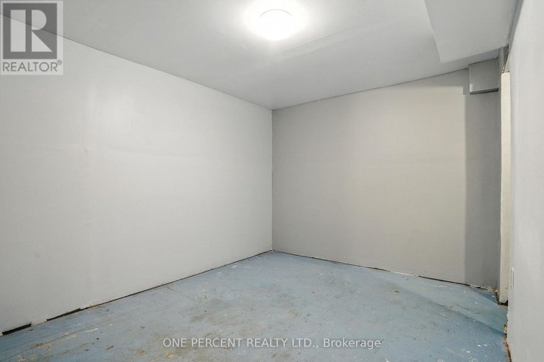 29594627/279-anna-avenue/carlington/ottawa/ontario/K1Z7V5_27