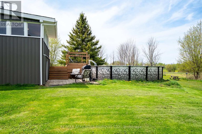 28797295/4239-county-rd-11-road/south-stormont-osnabruck-twp/south-stormont/ontario/K7R3L2_37