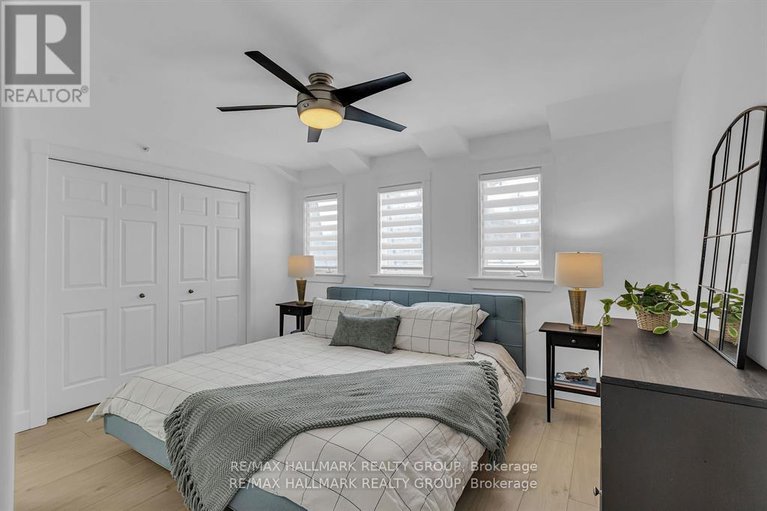 29413273/d-124-guigues-avenue/lower-townbyward-market/ottawa/ontario/K1N5H7_28