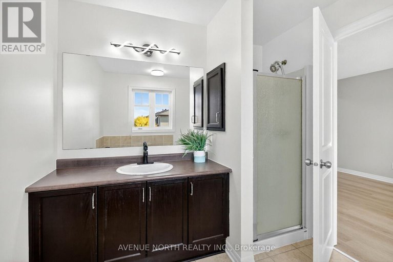 29081355/629-sunburst-street/leitrim/ottawa/ontario/K1T0L1_27