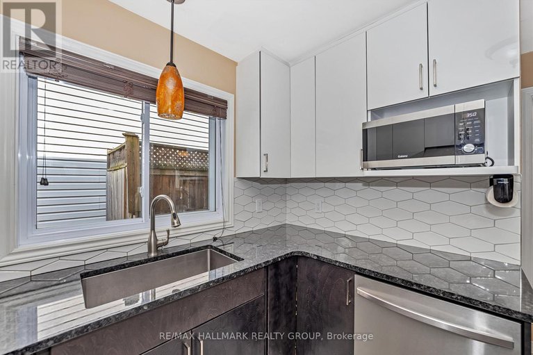 28721094/16-hawley-crescent/bridlewood/ottawa/ontario/K2M1T3_9