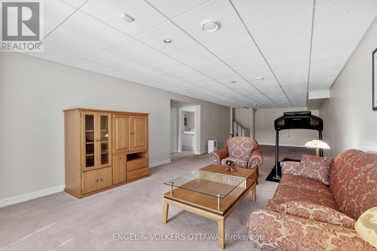 28655114/120-manorhill-private/urbandale-acres/ottawa/ontario/K1H2J4_34