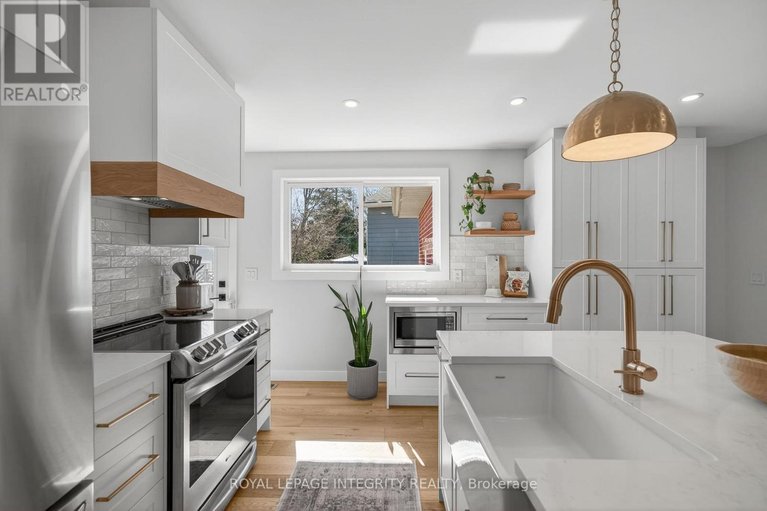 29673886/1145-greyrock-crescent/copeland-park/ottawa/ontario/K2C2A3_25