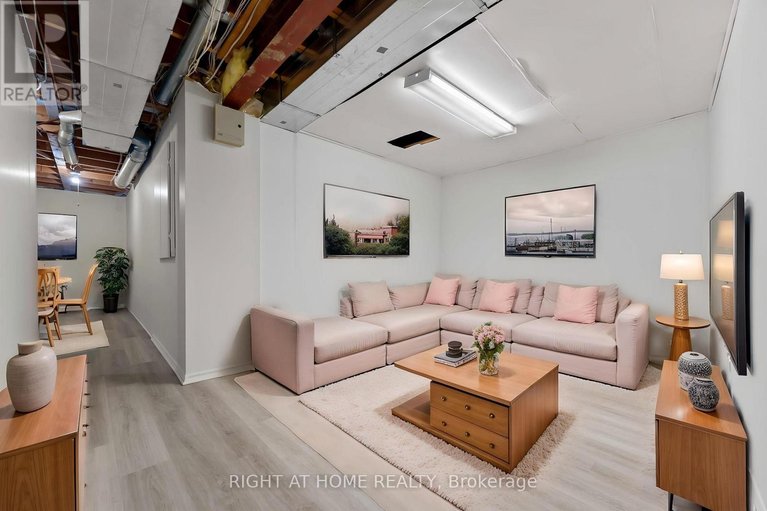 29604610/17-locheland-crescent/barrhaven-east/ottawa/ontario/K2G6H2_10