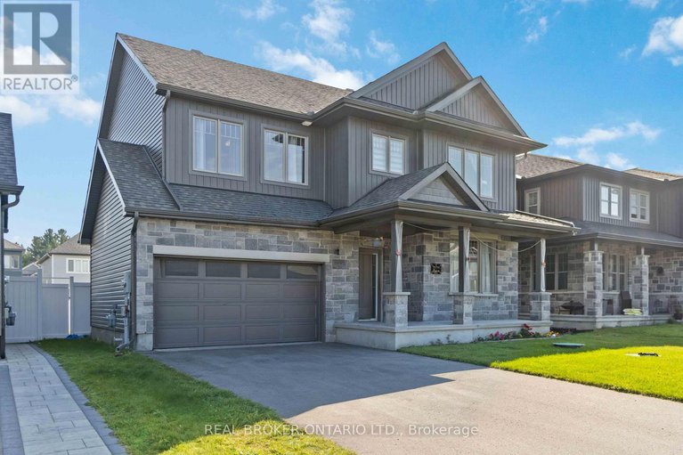 28591078/28-sopwith-private/huntley-ward-south-east/ottawa/ontario/K0A1L0_2