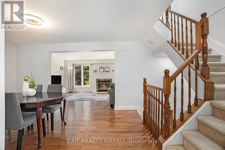 28425812/23-weybridge-drive/cedargrovefraserdale/ottawa/ontario/K2J4A1_12