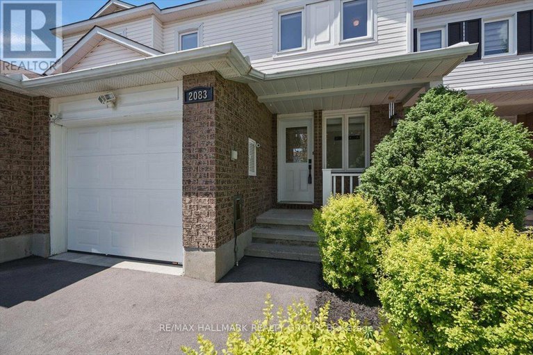 28376858/2083-sacramento-drive/fallingbrookgardenway-south/ottawa/ontario/K4A3L2_2