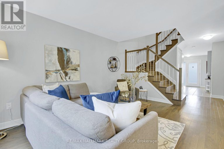 28577155/648-robert-street/town-of-rockland/clarence-rockland/ontario/K4K1E8_15