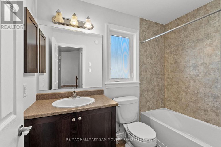 28820516/172-granite-court/emerald-meadowstrailwest/ottawa/ontario/K2M0A3_15