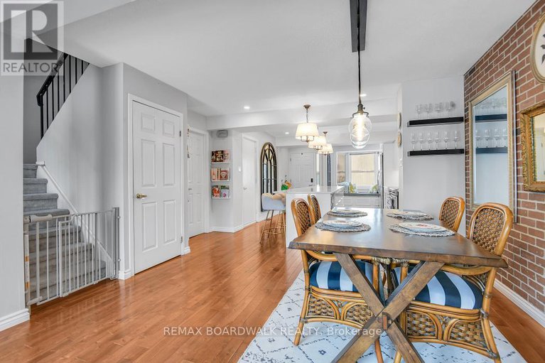 29327134/3-104-cheltenham-private/hunt-club-woods/ottawa/ontario/K1V0L6_15