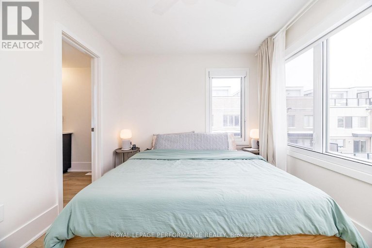 29270056/225-makadewa-private-w/cfb-rockcliffe-and-area/ottawa/ontario/K1K0P2_28