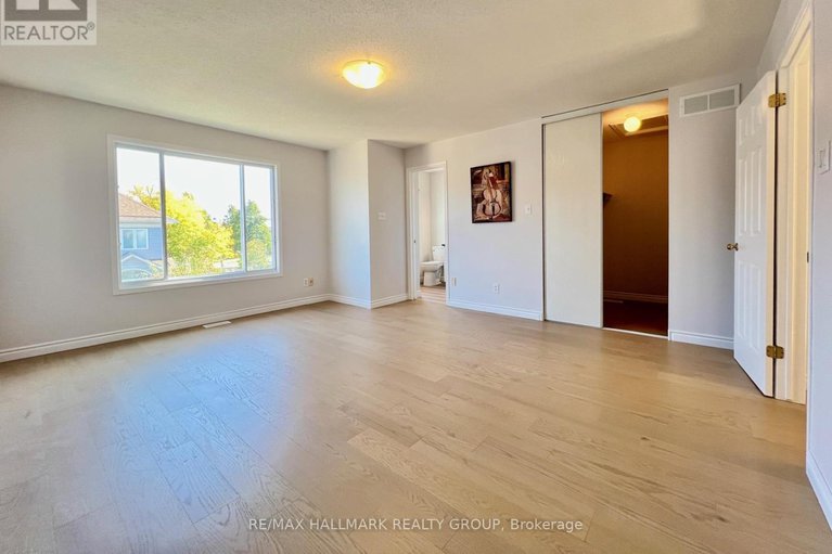 28929398/4-valemont-st-street/barrhaven-east/ottawa/ontario/K2G6W2_16