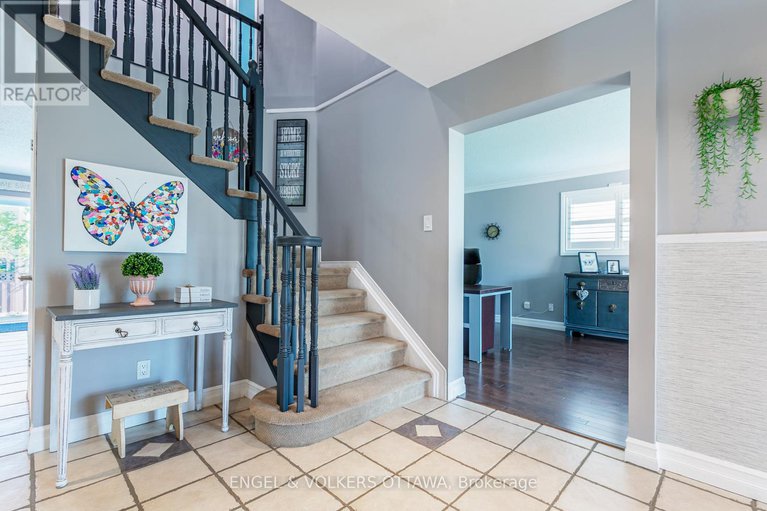 28489478/6149-westwater-crescent/orleans-village/ottawa/ontario/K1W1E1_10