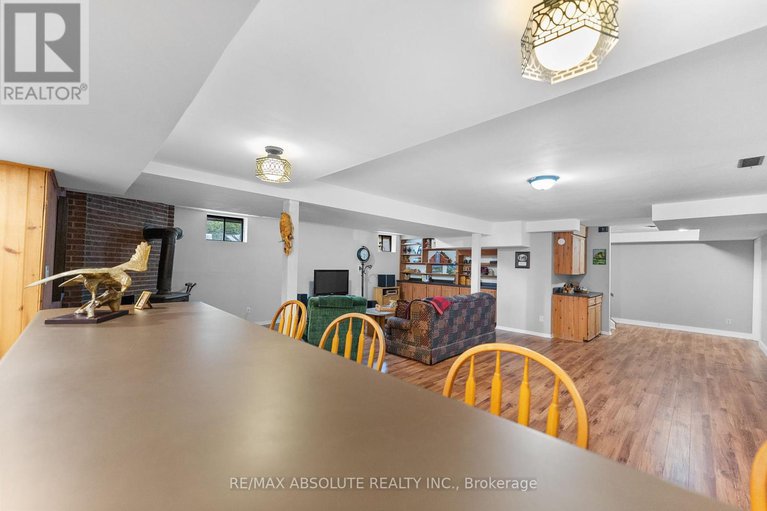 28191817/33-old-orchard-lane/mcnabbraeside-twps/mcnabbraeside/ontario/K7S3T3_35